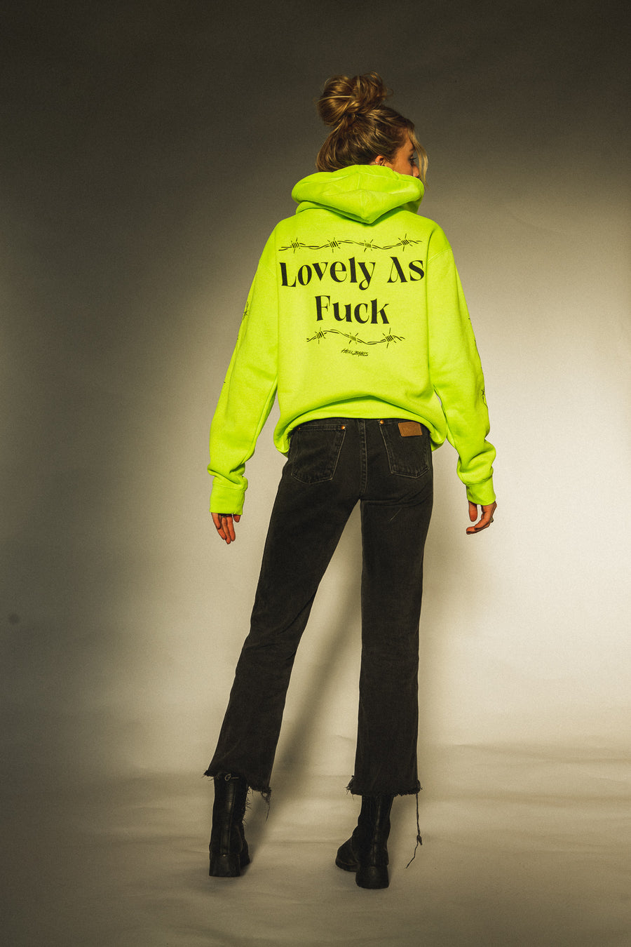 Lovely Barb Pullover - Safety Green